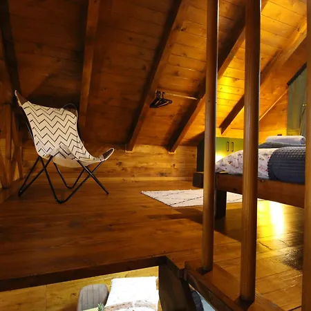 Vikendica Brvnara Beli *