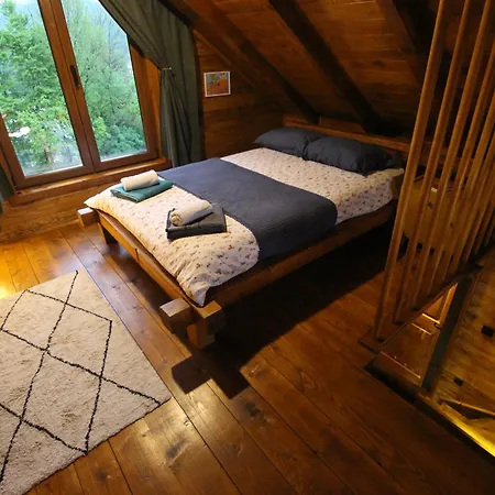 Vikendica Brvnara Beli