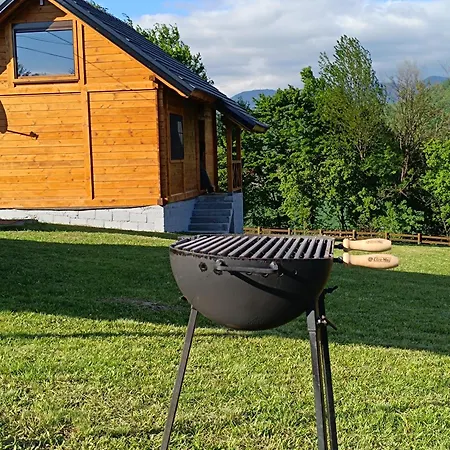 Brvnara Beli Vikendica *