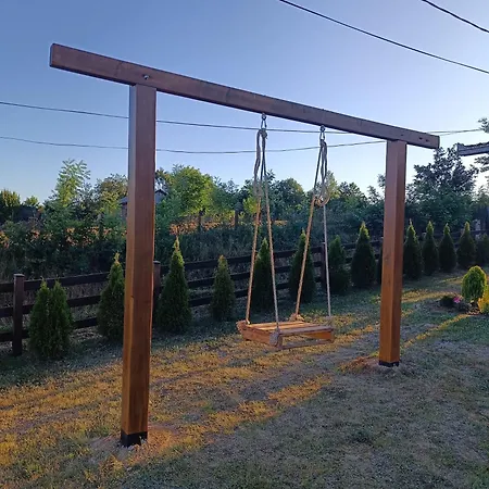 Brvnara Beli Vikendica